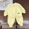 Conjunto de Ropa de Otoño para Niñas, Estilo Deportivo, Japonés y Coreano 2026 Nuevo Conjunto de Dos Piezas de Sudadera Casual para Niños