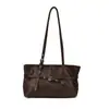 Bestseller Transfronteiriço Yuezi Bolsa Feminina Bolsa Tote Retrô para o Dia a Dia 2026 Nova Outono Leve Luxo Nicho de Alta Qualidade Bolsa de Ombro Única