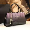 Bolsa Feminina Personalizada com Costura para Mulheres de Meia-Idade, Estilo Sogra, Mãe, Bolsa de Mão Transversal de Ombro, Couro Envernizado, Bolsa Elegante e Versátil