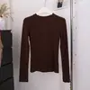 Camiseta Base Lisa Sencilla y Versátil de Corte Ajustado para Mujer, Nueva de Otoño e Invierno, Suave y Cómoda, de Cuello Redondo y Manga Larga