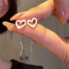 Nuevos aretes de plata con incrustaciones de diamantes, huecos, esmerilados, encantadores, con forma de onda para la oreja, para mujer, de lujo ligero, nicho de moda, elegantes, sencillos, combinables, aretes de plata