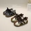 2026 Novos Sapatos de Algodão para Crianças, Estilo Coreano, Superfície de Couro, Tênis Esportivo para Meninos, Sapatos Forrest Gump para Meninas 6776