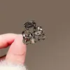 Pinza de Garra Pequeña con Strass de Estrella de Cinco Puntas en Forma de Corazón para Mujer, Pinza de Garra Exquisita de Gama Alta para Medio Cabello, Accesorio para el Cabello Tipo Pinza de Tiburón