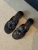 Chanclas de Flor con Pedrería Estilo Vacacional para Mujer, Sandalias de Playa de Cuero Genuino de Verano, Tacón Bajo, Tacón Grueso, Sandalias de Tira para Uso en Exteriores