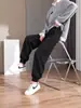 Calça de moletom preta para mulheres, novo estilo Outono 2026, perna reta solta, cropped, calça saruel, para baixinhas, casual, com punho
