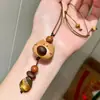 Collar de Oso Perro de Madera con Piedra Ojo de Tigre para Mujer Accesorios de Cadena de Perlas de Madera para Otoño e Invierno Diseño Lindo de Nicho