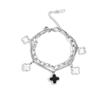 Pulseira da Moda de Aço Titânio Trevo de Quatro Folhas de Camada Dupla Pulseira de Celebridade da Internet de Luxo Leve Ornamentos Versátil Grama da Sorte Elegante Vento Frio Não Desbota