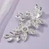 Horquilla Floral con Hojas Estilo Selva Amazónica para Novia con Diseño de Perlas Hecho a Mano, Accesorio Versátil para el Cabello para Bodas y Atuendos Tradicionales Chinos