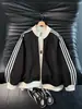 Sudadera para hombre estilo japonés, nueva marca de moda otoño e invierno 2026, cárdigan de alta resistencia con bloques de color, cuello alto, chaqueta sudadera casual holgada