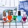 Botella de esmalte de uñas transparente en forma de corazón, portátil, para retoques, personalizada, para uso privado