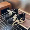 Tenis forrados de felpa para niños, nuevo estilo invierno 2025, zapatos casuales para niños, tenis para niñas, zapatillas para bebé con suela suave