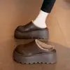 Sapatos Birkenstock de sola grossa pantufas peludas para mulheres uso externo 2026 novo modelo meias-pantufas de bico fechado para pessoas baixas aumento de altura pantufas de algodão peludo