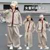 Conjunto de primavera para niña: Conjunto de ropa deportiva casual estilo coreano, prenda exterior moderna y elegante para chicas de secundaria y preparatoria, adecuado para primavera y otoño.