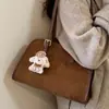 Bolsa Tote de Mão Estilo Retrô para Mulheres 2025 Nova Tendência Outono e Inverno Estilo Coreano Bolsa de Axila Popular Bolsa de Ombro