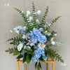 Pasillo de Flores para Boda Estilo Bosque, Rincón de Flores, Flores Colgantes, Arreglo Floral de Piso, Decoración de Fondo, Arte Floral para Boda en Césped al Aire Libre