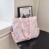 Bolsa Tote de Lona Floral de Grande Capacidade 2026 Novo Estilo de Verão Bolsa de Ombro para Estudante e Comutador de Pele de Cordeiro Bolsa de Mão de Nicho