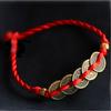 Pulsera de cuerda roja tejida a mano con cinco monedas de Emperador pulsera de moneda retro de cuerda roja con cinco monedas de cobre gruesas