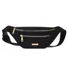 Bolsa de Cintura Pequena com Logo de Letra Nova para Mulheres no Atacado, Fashion e Versátil, Bolsa de Ombro Compacta Masculina, Bolsa Baú Portátil para Coleta de Dinheiro para Sair