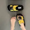 Pantuflas Casuales de Verano 2026 con Dibujos de Gatos y Suela Gruesa para Mujer, Diseño de Remaches a la Moda, para Uso Diario en Exteriores, Sandalias Antideslizantes que Aumentan la Altura