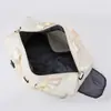 Bolsa de gimnasio con estampado de diamantes, compartimentos separados para artículos húmedos y secos, compartimento independiente para zapatos, se puede acoplar a un carrito, viene con una correa larga para el hombro, resistente al agua, gran capacidad, se puede llevar cruzada