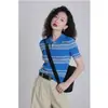 Camiseta Polo Listrada Azul Única e Bonita de Manga Curta Tricô para Mulheres Verão Seda de Gelo Única Super Bonita Top