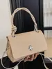 Bolso de Mano Shuai Mijia 2026 Primavera Nuevo con Patrón de Lichi Suave, Bolso Cuadrado Pequeño Estético de Alto Valor Único para Llevar en la Mano para Viajes Diarios