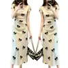 Vestido cuadrado de manga corta estilo retro francés para mujeres de talla grande, nueva colección de verano, entallado en la cintura, adelgazante, elegante vestido largo