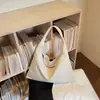 Bolso de Gran Capacidad Moderno Estilo Relajado para Mujer 2026 Nuevo Casual Simple Artístico Bolso de Mano para Viajes Cotidianos Bolso de Hombro