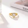 Anillo Abierto de Corazón de Amor de Lujo Ligero Más Vendido Transfronterizo con Diseño Exagerado, Anillo de Corazón de Amor Moderno y Versátil, Joyería para Mujer al por Mayor