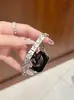 Adecuado para Apple Watch S11 con diseño de panal de patrón de diamante, correa metálica iWatch S10/98SE