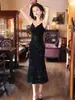 Estilo Francés Lujo Ligero Elegante Estilo Hepburn Terciopelo Negro Tirantes Vestido de Lentejuelas Otoño Brillante Deslumbrante Delgado Vestido Cola de Pez