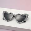 2025 Nuevas Gafas de Sol Europeas y Americanas con Forma de Corazón de Melocotón, Gafas de Moda con Diamantes para Mujer, Gafas de Sol con Protección Solar Personalizadas en Forma de Corazón, Venta al por Mayor para Hombre
