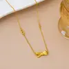 Colar de Camadas Duplas com Letra e Laço Novo Estilo de Luxo Leve, Design Clássico e Único, Joia Exquisita, Atacado Direto da Fábrica