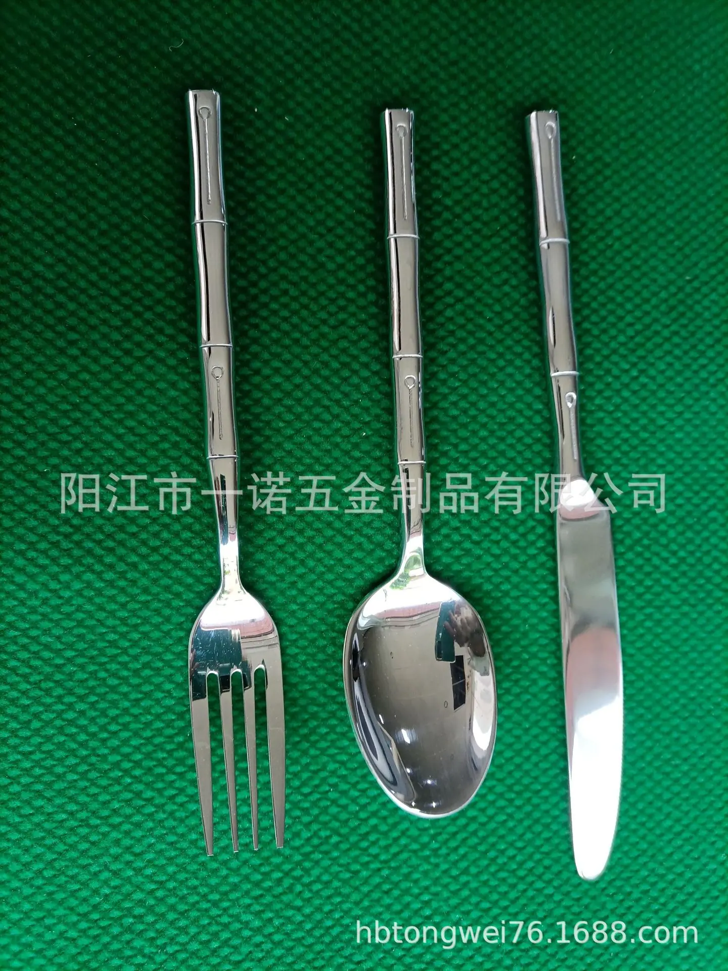 餐具20201016E尺寸刀23X2cm,刀背厚1-2mm,