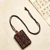 Amuleto de Segurança de Madeira de Jujuba Fulminada com Pingente de Peça de Cabo Esculpida Detalhadamente Frente e Verso, Ornamento Pendente Natural Fulminado