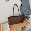 2026 Bolso Tote Grande de Estilo Casual Simple, Versátil para el Uso Diario, Ligero para Viajes Diarios, Bolso de Hombro y Cruzado