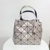 Nova Bolsa de Março com Tachas Coloridas e Diamantes, Pequena Bolsa Geométrica Romboidal de Ombro, Bolsa Quadrada Pequena para o Dia a Dia, Bolsa Feminina