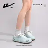 Zapatillas de entrenamiento alemanas versátiles y cómodas con bloques de color, zapatos casuales para mujer frescos y lindos con alto atractivo estético y estilo universitario