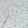 Tela de crepé de algodón de doble capa con pequeñas flores para ropa de bebé, ropa de hogar, pijamas.