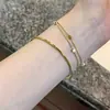 Luxo Leve Senso Sofisticado Micro-cravejado Diamante Pulseira Moda Feminina Simples Aço Titânio Cor Livre Pulseira Casal Versátil Primeira Joia