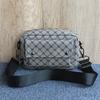 2024 Nuevo Bolso Bandolera Pequeño para Hombre Marca de Moda Combinable Bolsa para Teléfono Móvil Estilo Coreano Cuero Color Sólido Mini Juvenil Pequeño Bolso de Hombro