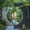 Meia-Lua de Aço Inoxidável Novo Estilo Chinês Paisagem Parede Tela em Forma de Lua Grelha de Partição de Metal para Ladrilho de Pátio de Villa