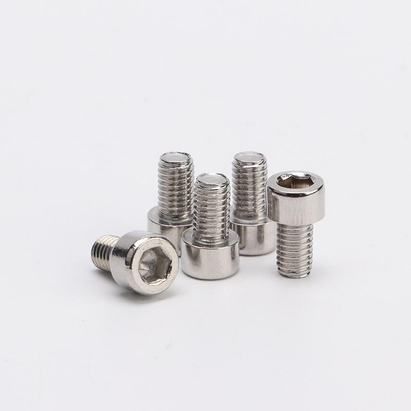 14552139874_598414566