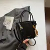 Bolso de Nicho de Gama Alta para Mujer 2025 Nuevo Invierno Simple y Versátil Bolso Cruzado de Moda Bolso de Mano para Hombro Casual