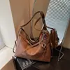 Bolsa de Grande Capacidade para Mulheres, Versátil para Outono e Inverno, Novo Estilo 2026, Bolsa Tote de Ombro Único para o Dia a Dia, Mochila Multifuncional
