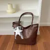 Bolso tote tejido de estilo europeo y americano de gran capacidad con colgante de encaje de estrella, bolso de hombro versátil para estudiantes, bolso de mano, bolso de axila
