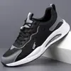 Sapatos Masculinos Novos Sapatos Esportivos e Casuais de Solado Macio Sapatos de Corrida Respiráveis Versáteis para Homens Sapatos para Viagem ao Ar Livre
