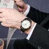 Relógio Casual Simples de Temperamento Estilo Coreano Tendência para Homens, Relógio Automático Não Mecânico para Estudantes, Item Quente Tendência no Atacado