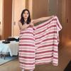 Toalla de Baño Rayada Transfronteriza, Felpa de Coral, Toalla de Baño Grande Engrosada, Absorbente, Suave, Amigable con la Piel, Artículo Caliente de Temu, Soporta Jit Dropshipping