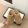 Ropa de Exterior Otoño/Invierno 2026: Lindas y Peculiares Zapatillas de Casa para Mujer con Dedos Grandes, Estilo Retro, Cerradas, de Algodón, Forradas de Felpa para Calidez, Zapatos Perezosos sin Cordones